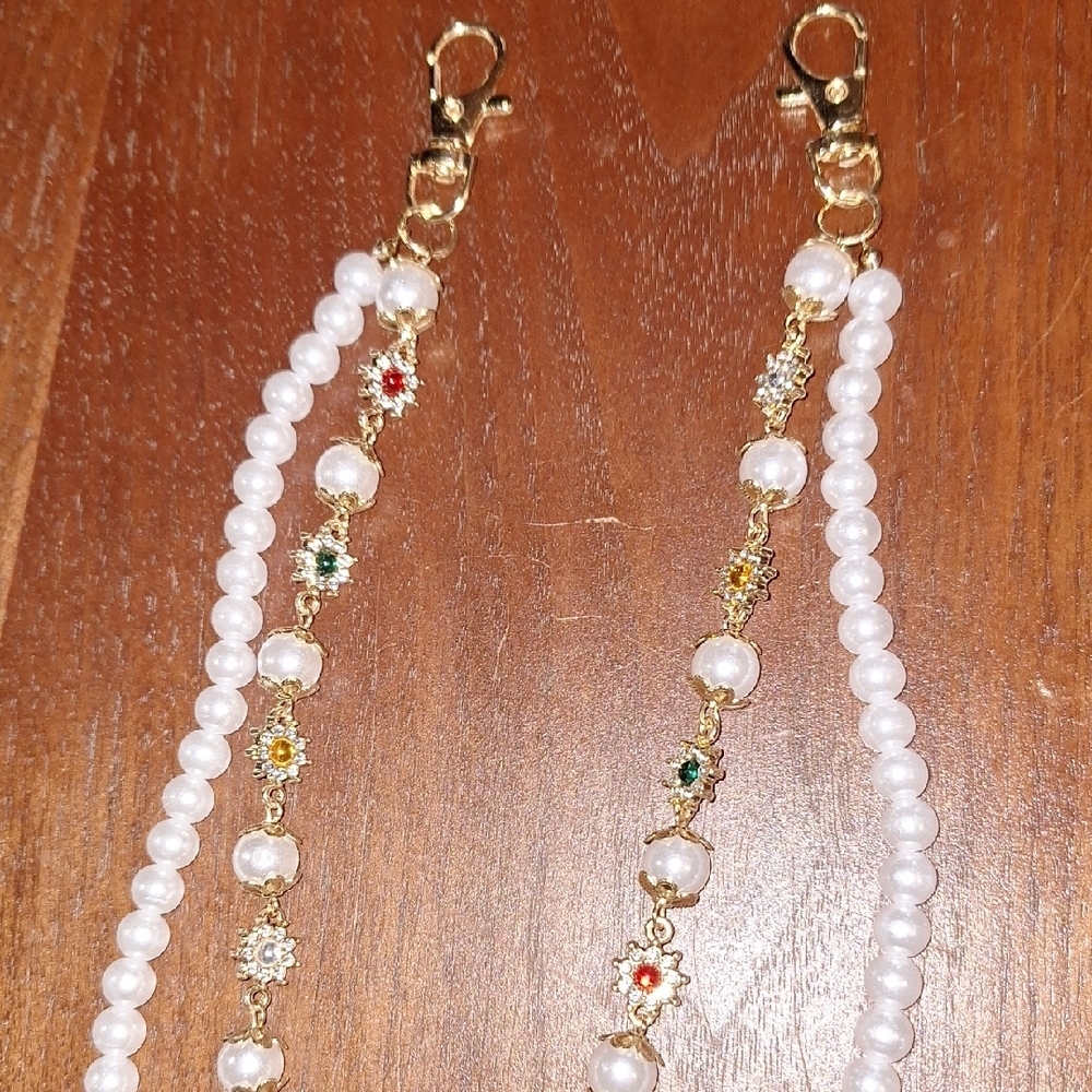 Pearl And Rhinestone Bag Charm - Picture 6 of 7